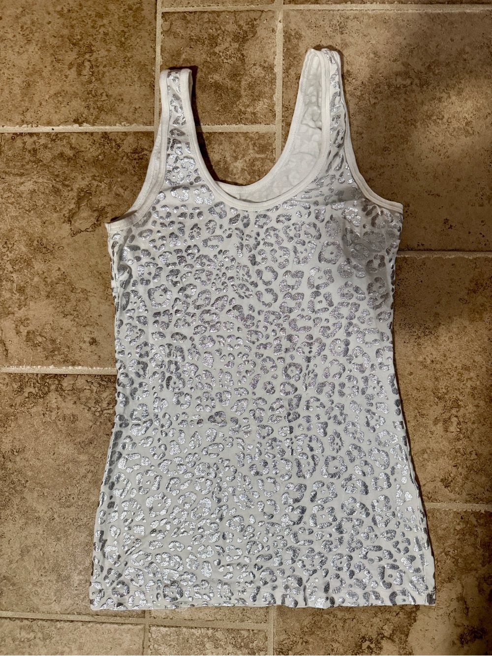 Tank top - Picture 2 of 2